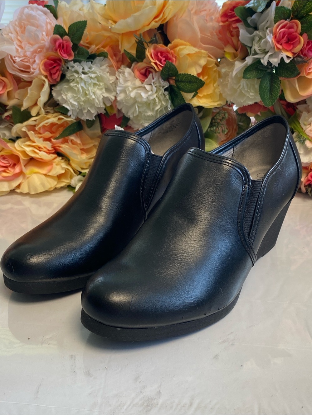 LifeStride Never Cowgirl Flex Wedge Bootie Black 10W Wide Soft System